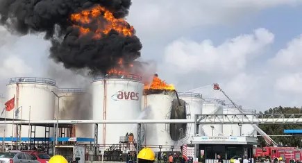 Mersin'de biyodizel üretim tesisinde yangın: 1 ölü