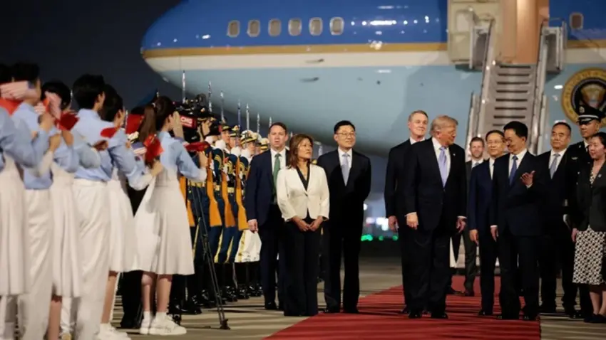 Trump Çin’de: Ticaret, teknoloji ve küresel gerilim masada haberinin görseli