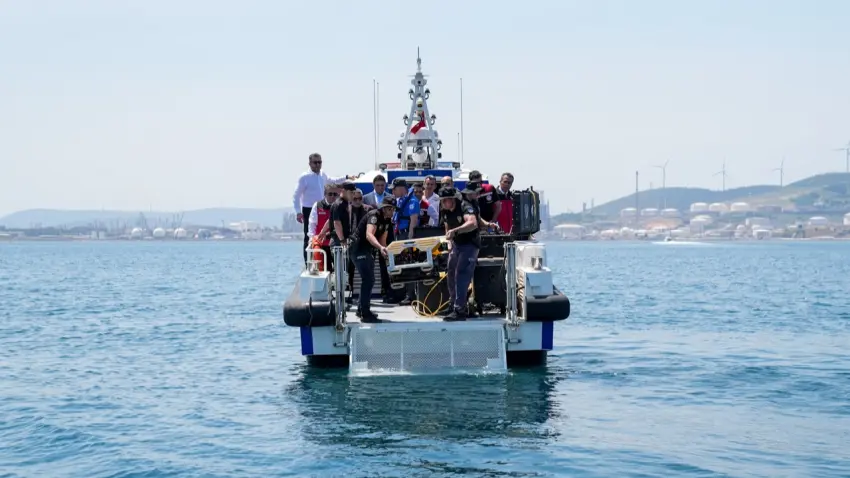 Aliağa Körfezi’ndeki yapay resifler su altında incelendi haberinin görseli