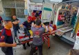 Apartman boşluğuna düşen vatandaş, itfaiye ekipleri tarafından kurtarıldı