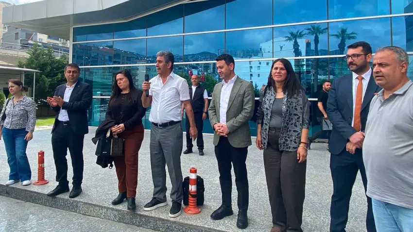 Bayraklı’da TİS masasından uzlaşı kararı çıktı haberinin görseli