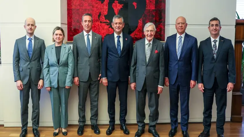 CHP Genel Merkezi’nde önemli ziyaret haberinin görseli