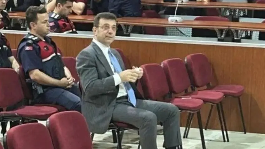 İBB’ye yönelik ‘Yolsuzluk’ davasında gerginlik: Burası sizin miting alanınız değil haberinin görseli