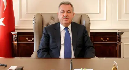 İzmir Valisi Elban'dan "19 Mayıs" daveti