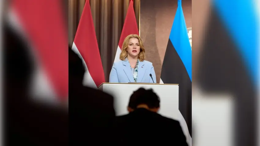 Letonya Başbakanı Evika Silina istifa etti haberinin görseli