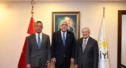 Müsavat Dervişoğlu, Rahmi Koç ile bir araya geldi