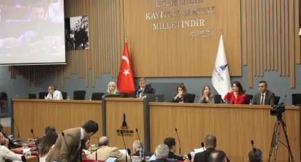 Büyükşehir Meclisi’nde kesin hesap mesaisi: Personel gideri 5 milyarı aştı