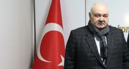 İzmir Büyükşehir Belediyesi Meclis Üyesi Halil Deveci hayatını kaybetti