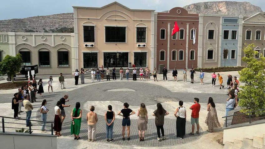 İzmir’de yerel demokrasi ve kent planlaması masaya yatırılacak haberinin görseli