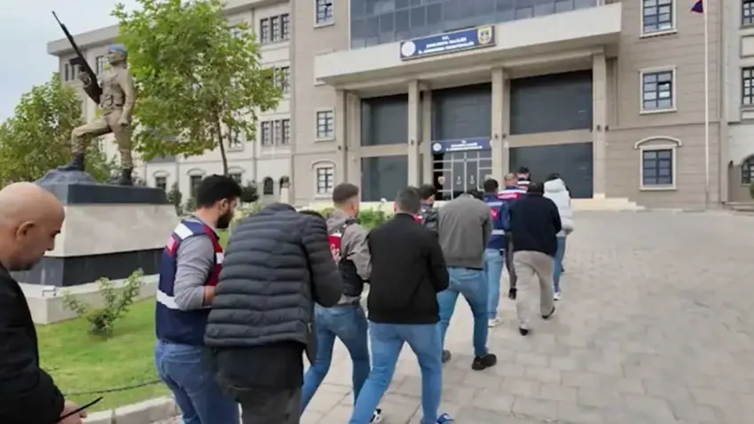 Jandarmadan dev operasyon: Milyarlık bahis şebekesine 58 tutuklama