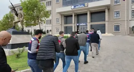 Jandarmadan dev operasyon: Milyarlık bahis şebekesine 58 tutuklama