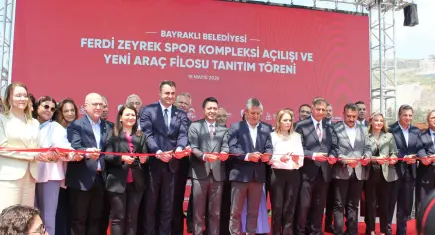 Özel Bayraklı’dan seslendi: Düşman işgali yok, çarpık bir düzenin işgali var