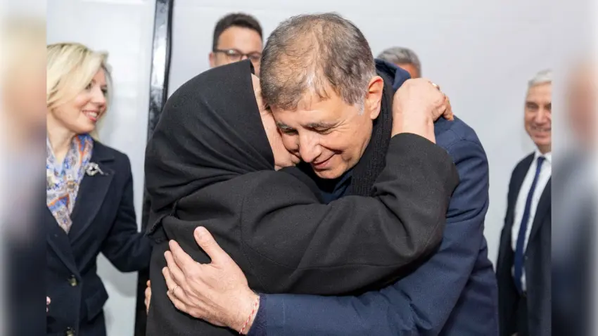 Emekli açız dedi büyükşehir el uzattı haberinin görseli