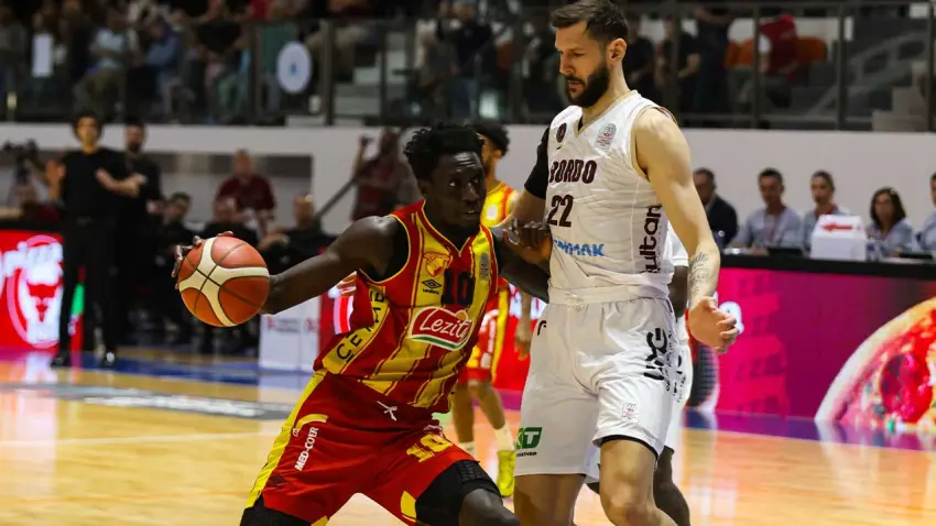 Göztepe basketbolda finali kaçırdı haberinin görseli