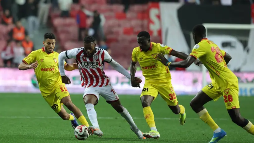 Samsunspor sahasında Göztepe’yi 3-0 mağlup etti haberinin görseli