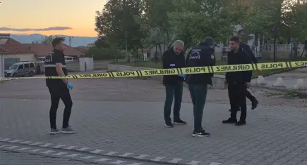 Sosyal medyadaki tartışma parka taşındı: 1 kişi yaralandı