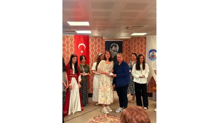 Efes Selçuk’ta Mübadele Okumaları etkinliği duygusal anlara sahne oldu haberinin görseli