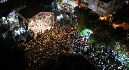 Emiralem Çilek Festivali yağmura rağmen coşkuyla kutlandı