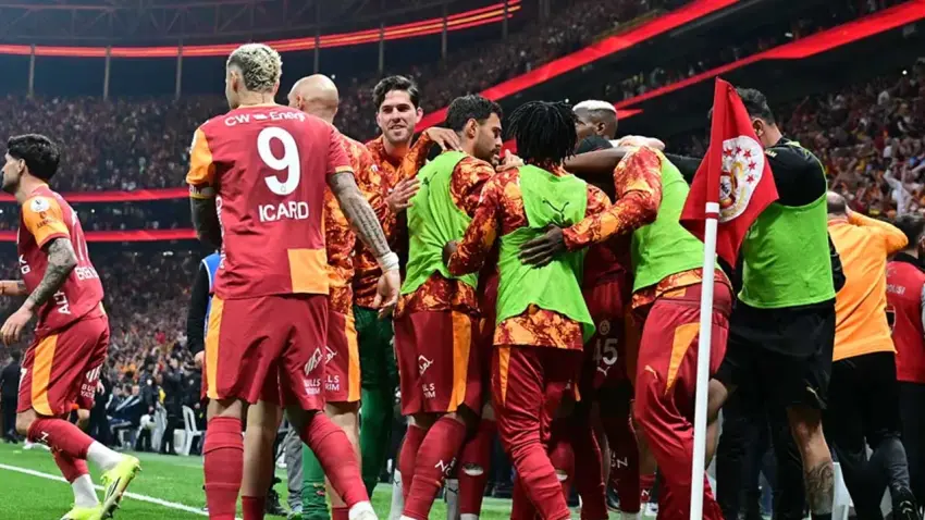 Okan Buruk'tan son hafta sürprizi: 11'de 9 değişiklik ve gençlik aşısı! haberinin görseli