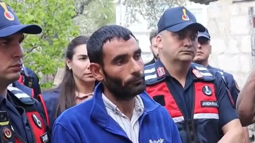 10 yıl sonra aydınlanan çifte cinayette torun tutuklandı haberinin görseli
