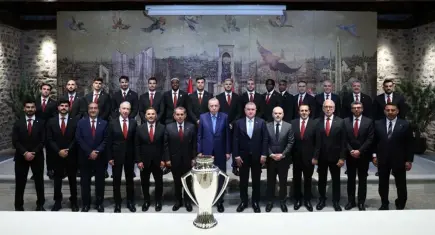 Cumhurbaşkanı Erdoğan, şampiyon Galatasaray'ı kabul etti