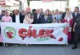 Emiralem Çilek Festivali’ne yoğun ilgi: Bir milyondan fazla ziyaretçi ağırlandı