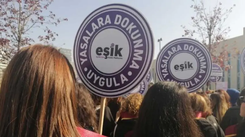 EŞİK’ten şeriat ve kadın karşıtı söylemlere tepki haberinin görseli