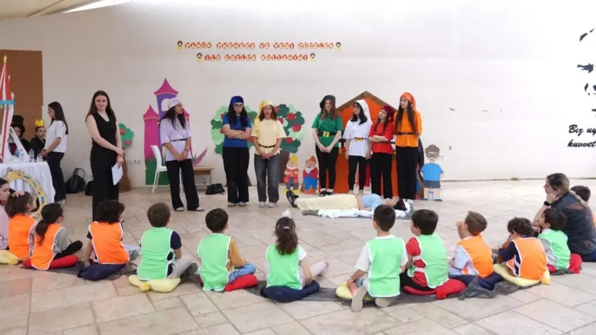 EÜ’de 12’nci “Masallarla Bilim Şenliği gerçekleşti haberinin görseli