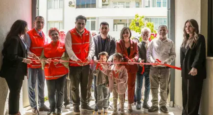 Karabağlar’da dayanışma güçleniyor: Sosyal Market’in yeni şubesi Çalıkuşu’nda hizmette