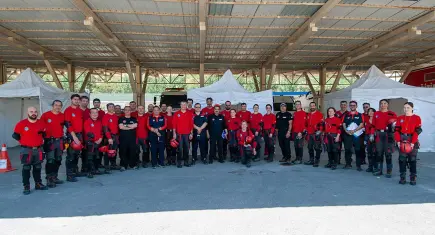 Karşıyaka Belediyesi arama kurtarma ekibi AFAD akreditasyonu aldı