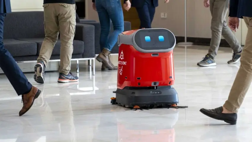 Medical Point’te robotlar iş başında haberinin görseli