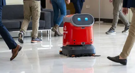 Medical Point’te robotlar iş başında