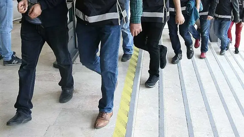 Yasa dışı bahise şafak vakti dev darbe:  233 gözaltı haberinin görseli