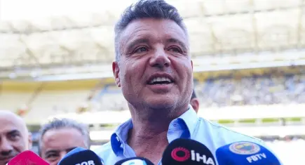 Fenerbahçe Başkanı Sadettin Saran’dan ayrılık açıklaması: Gecemizi gündüzümüzü verdik