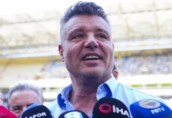 Fenerbahçe Başkanı Sadettin Saran’dan ayrılık açıklaması: Gecemizi gündüzümüzü verdik