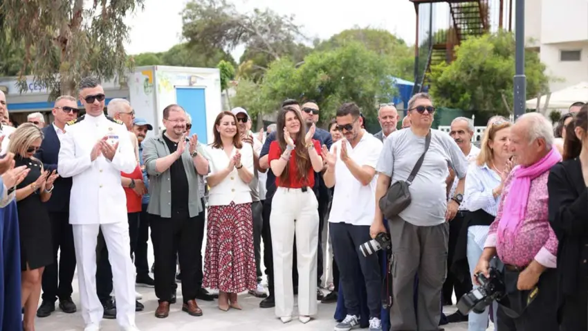 Çeşme’de 19 Mayıs coşkusu yeni merkezin açılışıyla kutlandı haberinin görseli