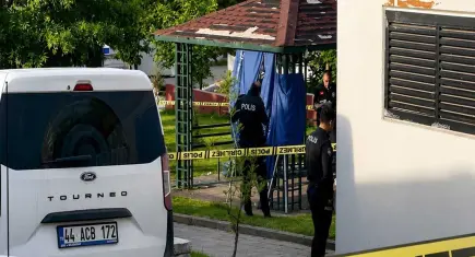 Çocuk parkında şüpheli ölüm: 18 yaşındaki genç kız hayatını kaybetti
