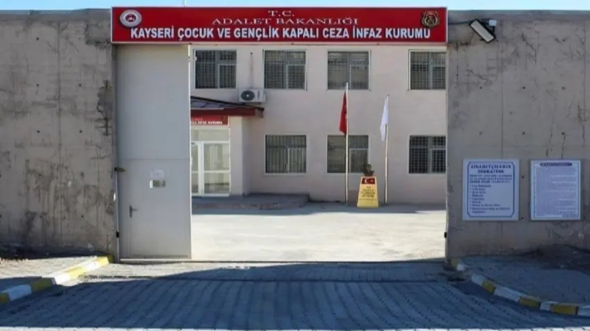 Hapiste Genç Var belgeseli yayımlandı: Genç mahpusların durumu mercek altında haberinin görseli