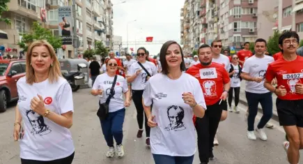 Karabağlar’da 10. Bağımsızlık Koşusu’na bin 200 kişi katıldı