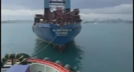 Marmara Denizi'nde makine arızası yapan gemiye müdahale