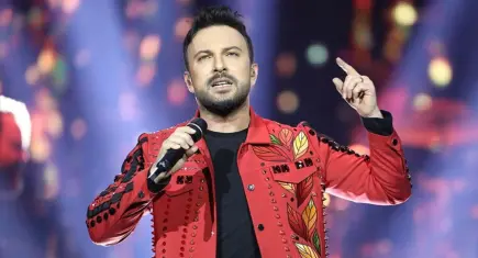 Megastar'dan beklenen açıklama: Tarkan milli takım marşı yazacak mı? 