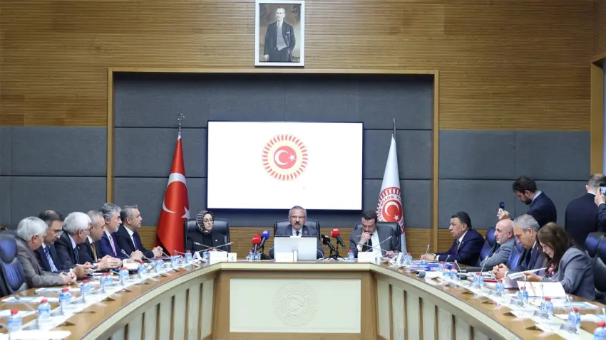 TBMM Okul Olaylarını Araştırma komisyonundan Şanlıurfa ve Kahramanmaraş’a ziyaret haberinin görseli