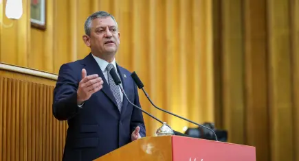 CHP’de kritik MYK toplantısı sona erdi! Özgür Özel açıklama yapıyor: Yargıtay’a ilk itirazımızı yaptık