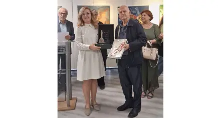 EÜ’lü akademisyene İzmir Bienali’nde başarı ödülü