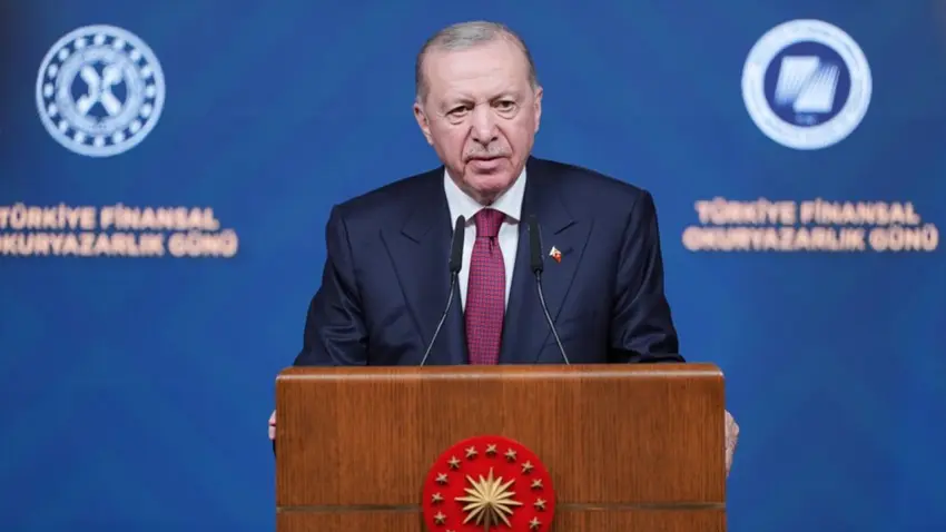 Cumhurbaşkanı Erdoğan: İstanbul’u küresel finans merkezi yapmakta kararlıyız haberinin görseli
