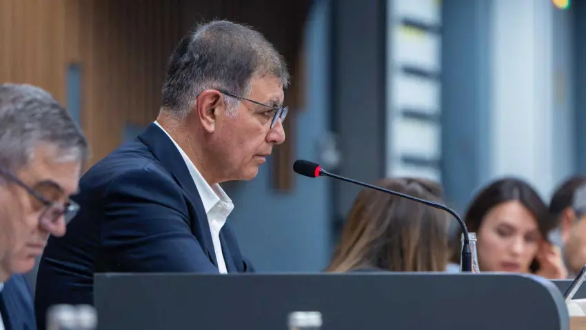 Tugay’dan AK Parti’ye davet: Karşıyaka stadı açılışına bekliyoruz haberinin görseli