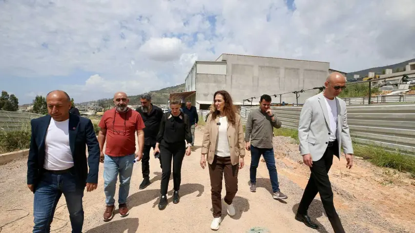 Başkan Yıldız Ünsal’dan sanayi esnafına yakın temas haberinin görseli