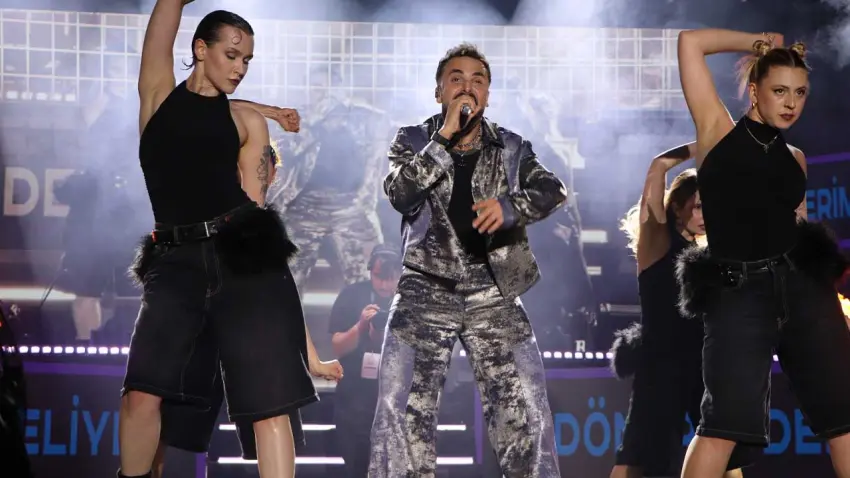 İKÇÜFEST’26’da müzik ve eğlence kampüsü sardı haberinin görseli
