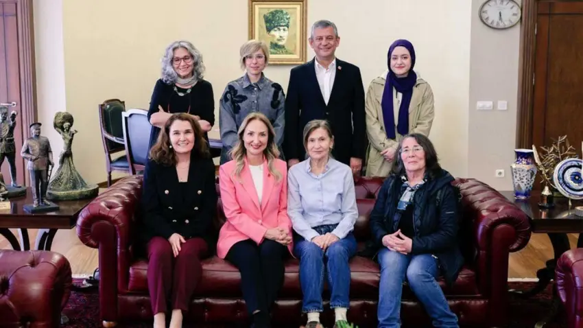 Kadın Örgütlerinden CHP’ye destek  haberinin görseli
