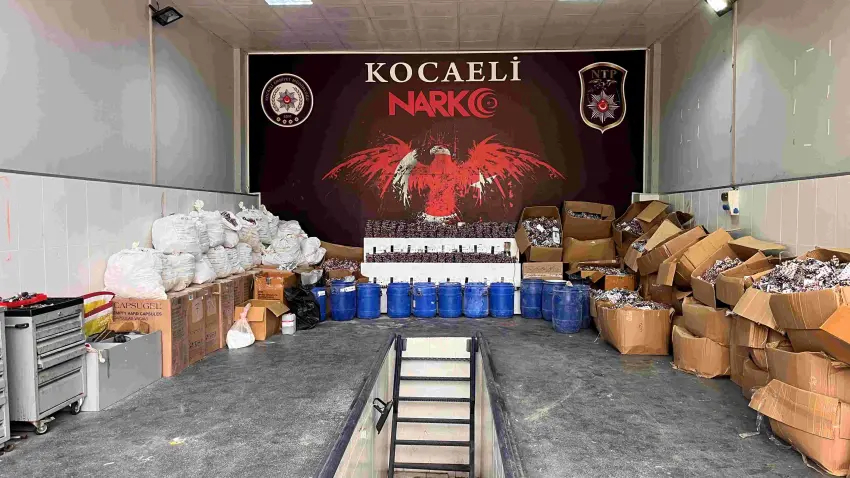 Kocaeli’de dev uyuşturucu operasyonu: Milyonlarca hap ele geçirildi